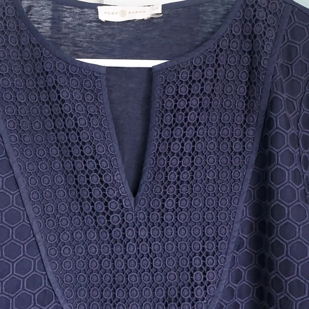 Tory Burch Tali Honeycomb Top in Navy V-neck Size Large
